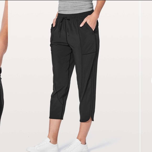 Lululemon Final Play Crop size 4 black - Picture 1 of 11